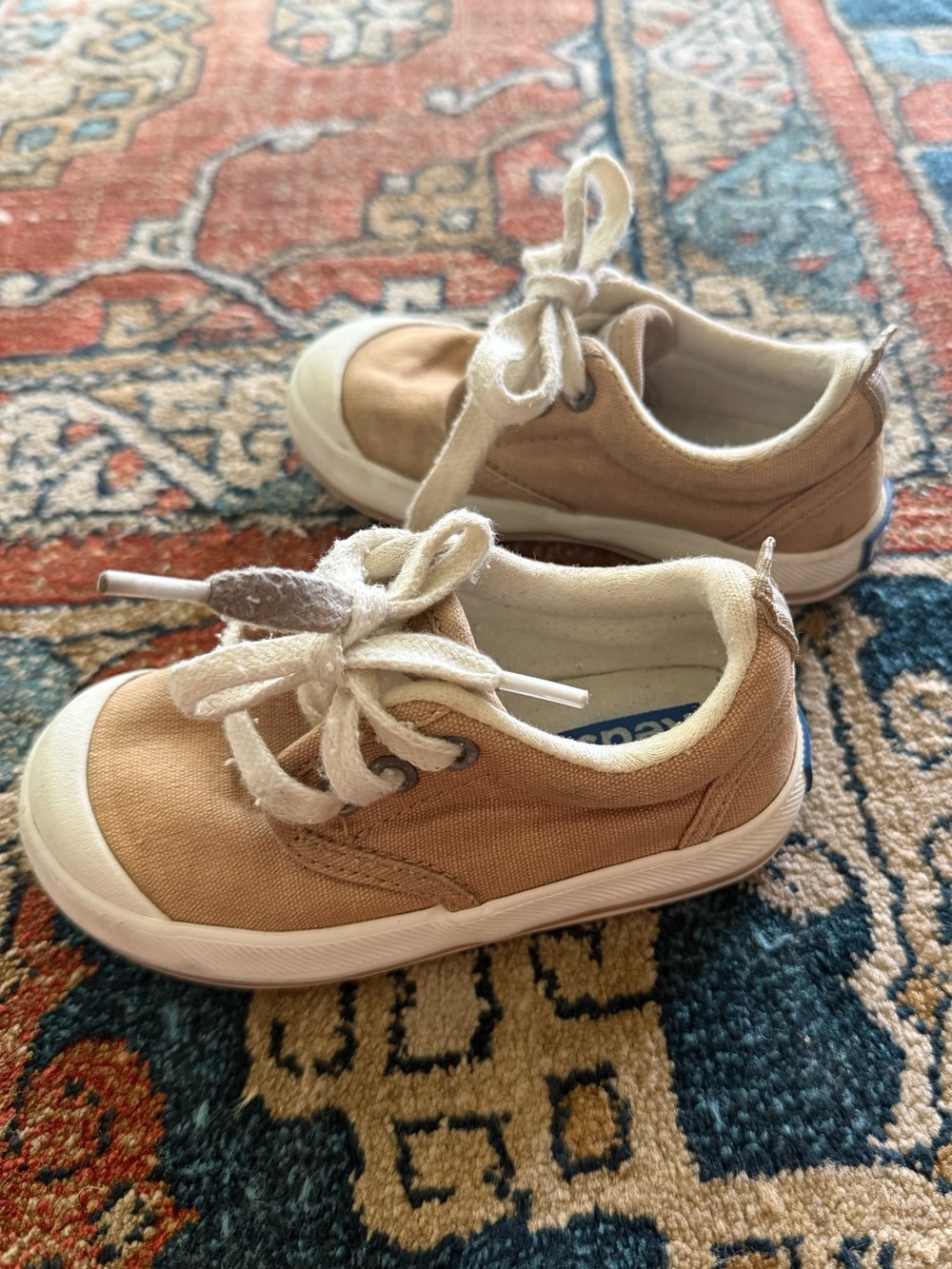 Keds -Size 6 - Toddler - Tan